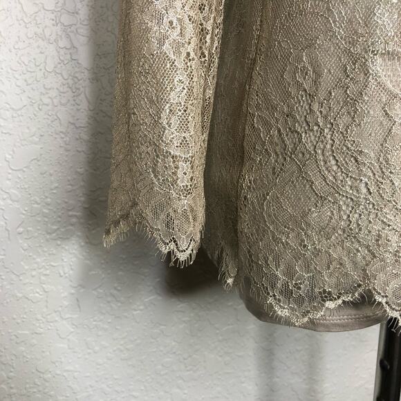 WHBM champagne ivory cream lace overlay top size XXS feminine romantic - Picture 6 of 14